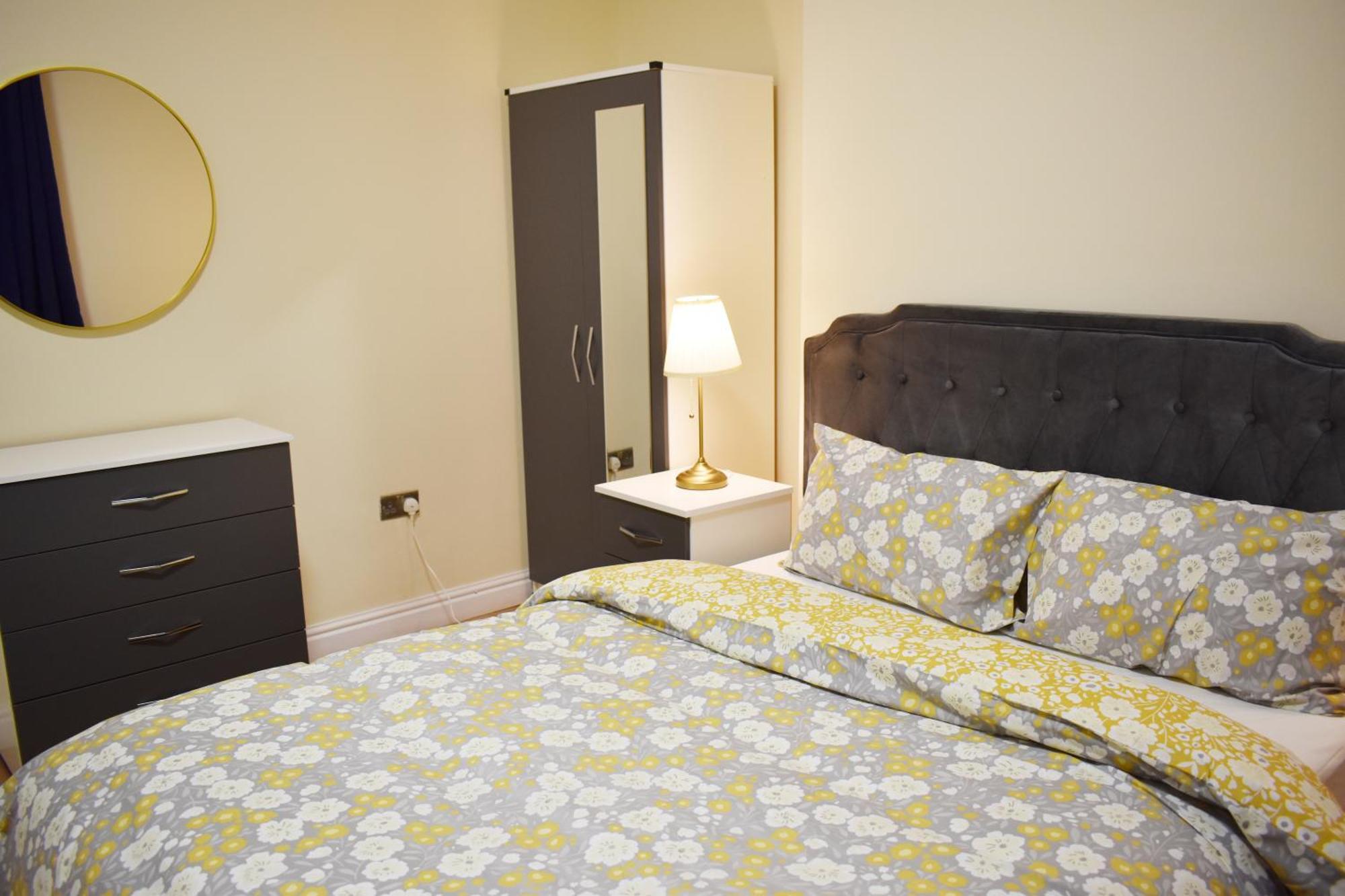 Birmingham City Centre Bedroom, Parking, Wifi, Kitchen, Living Room Exterior photo